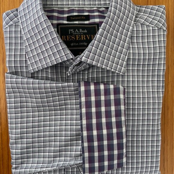 Jos A Bank Reserve Tailored Fit  Dress Shirt Size M - Picture 2 of 7